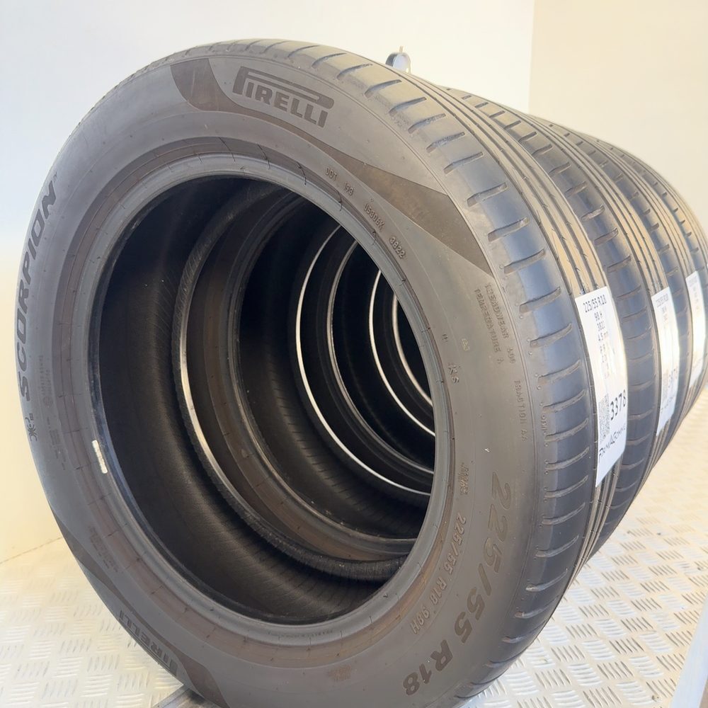 Gomme Usate 225 55 R18 98H PIRELLI SCORPION Estive - immagine 4