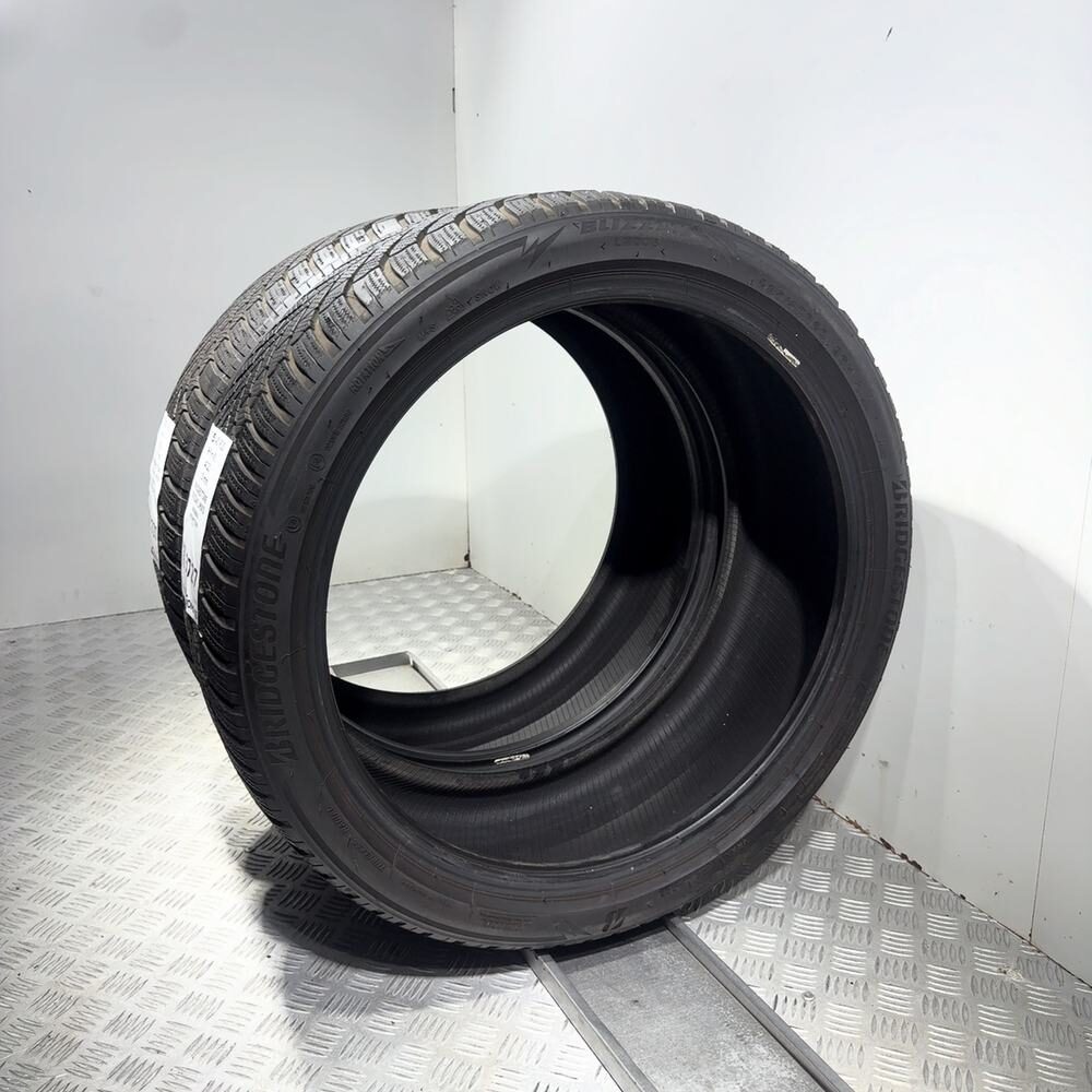 Gomme Usate 235 40 R20 96H XL Bridgestone Blizzak LM005 79% Invernali - immagine 4
