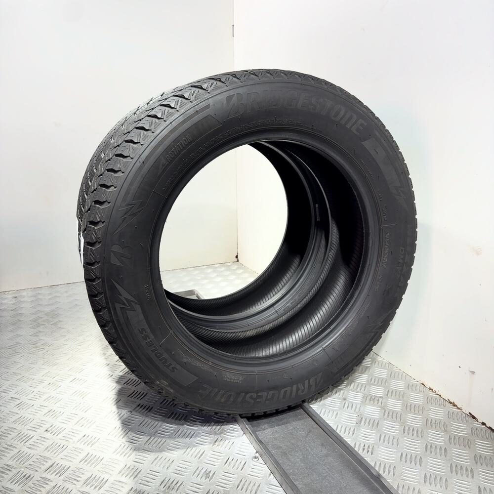 Gomme Usate 215 60 R17 XL 100S Bridgestone Blizzak DM-V3 Invernali - immagine 4