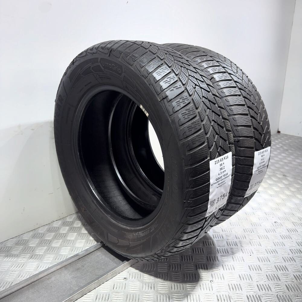 Gomme Usate 215 65 R16 98H Goodyear Ultragrip Performance+ Invernali - immagine 5