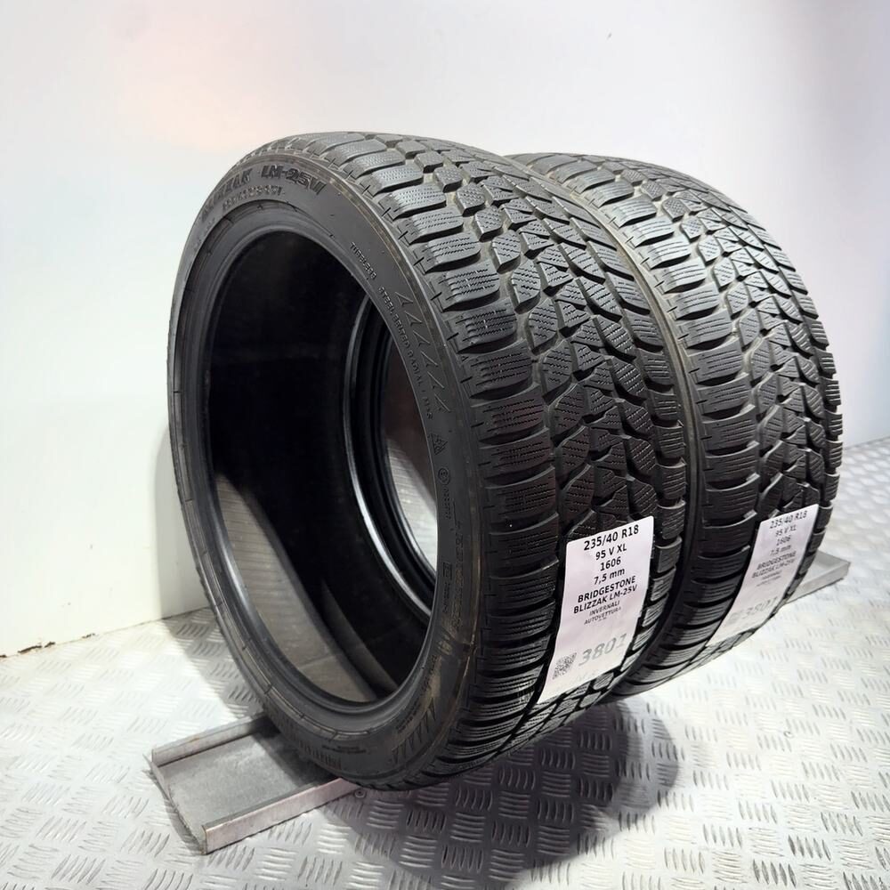 Gomme Usate 235 40 R18 95V XL Bridgestone Blizzak LM-25V 98% Invernali - immagine 6