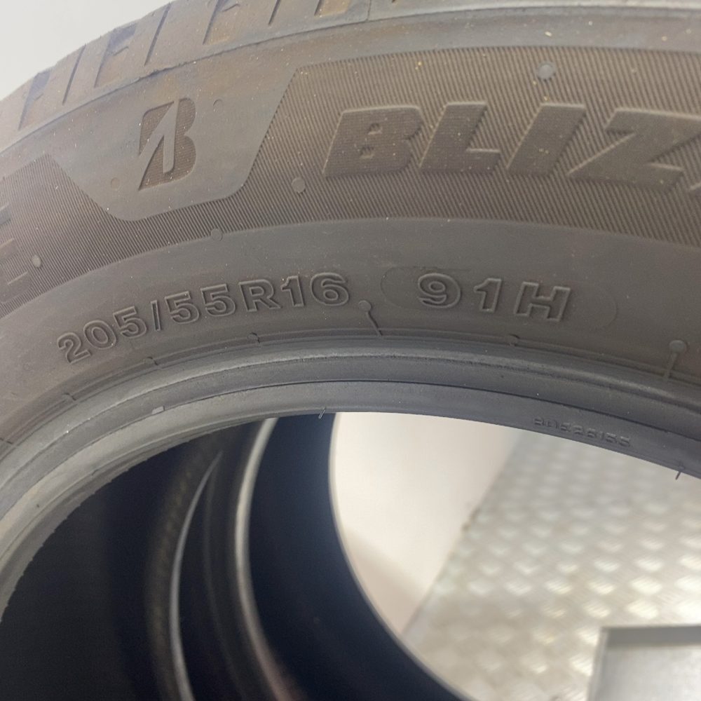 Gomme Usate 205 55 R16 91H Bridgestone Blizzak 6 Invernali - immagine 7