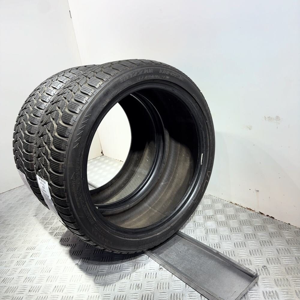 Gomme Usate 235 40 R18 95V XL Bridgestone Blizzak LM-25V 98% Invernali - immagine 7