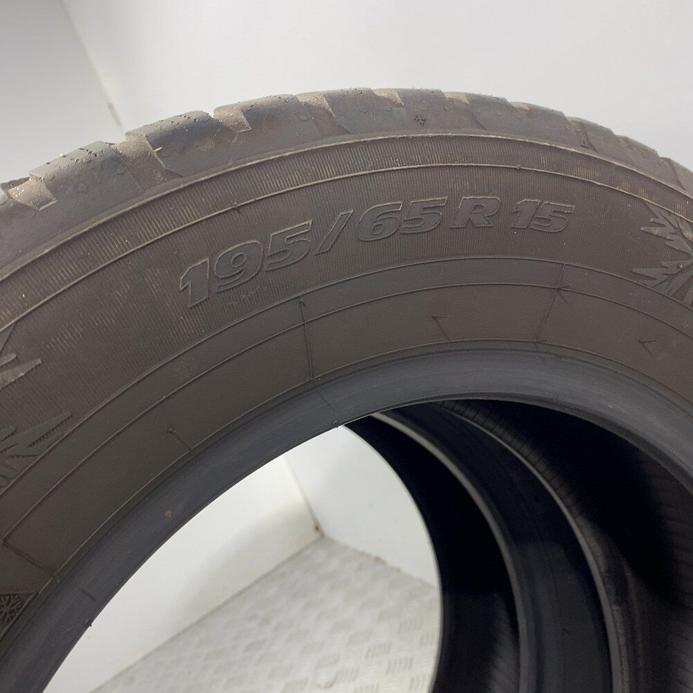 Gomme Usate 195 65 R15 91H Toyo Tires Observe S944 Invernali - immagine 8