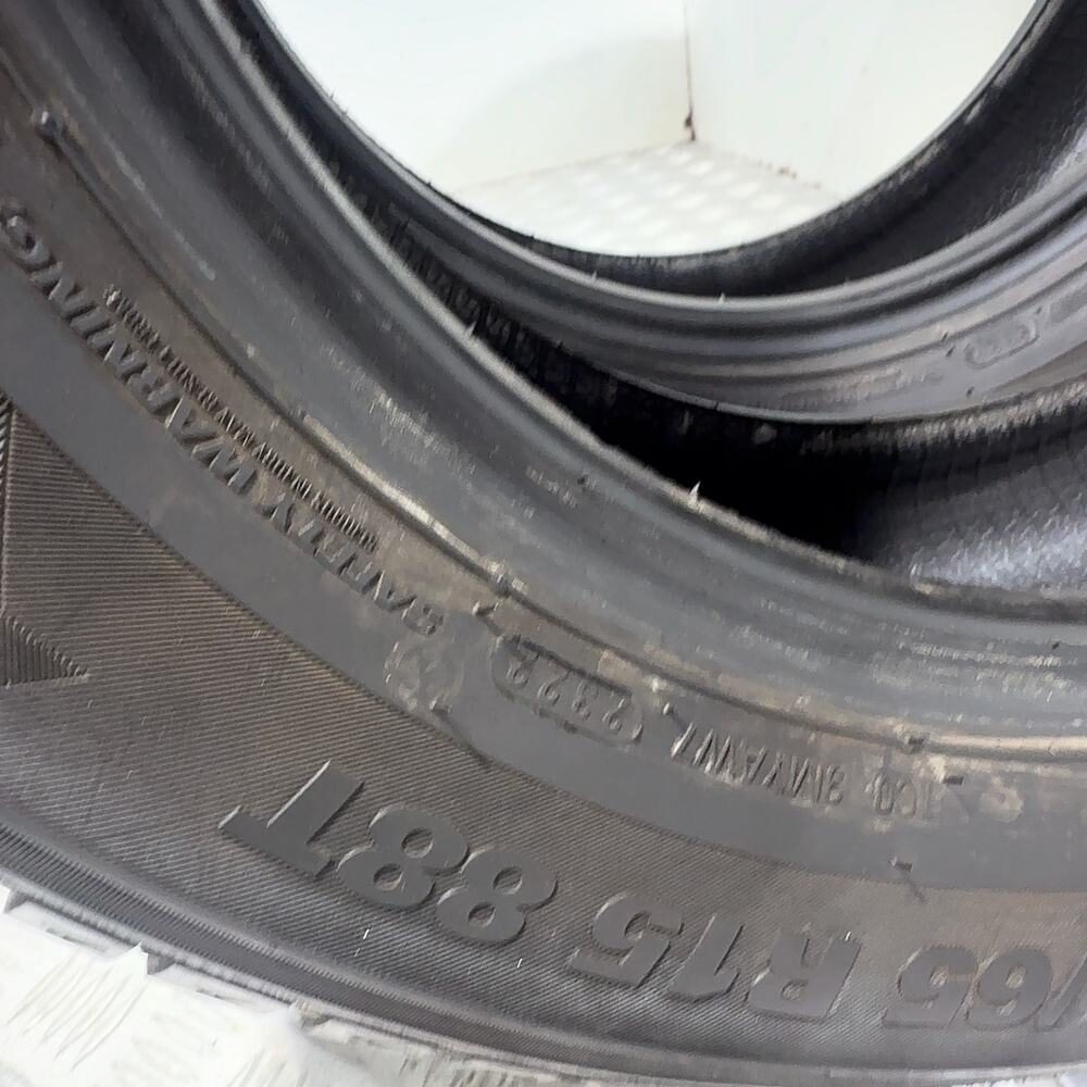 Gomme Usate 185 65 R15 88T Kumho Wintercraft WP52 93% Invernali - immagine 8