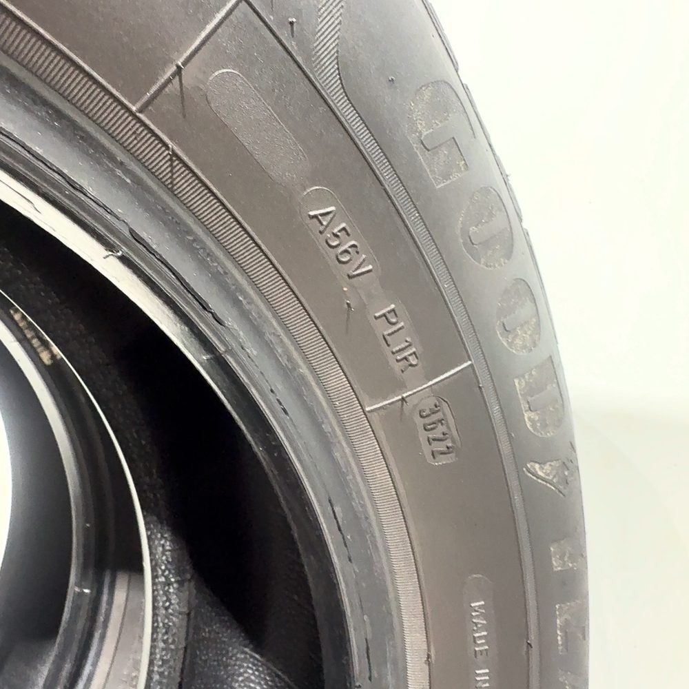 Gomme Usate 215 65 R16 98H Goodyear Ultragrip Performance+ Invernali - immagine 8