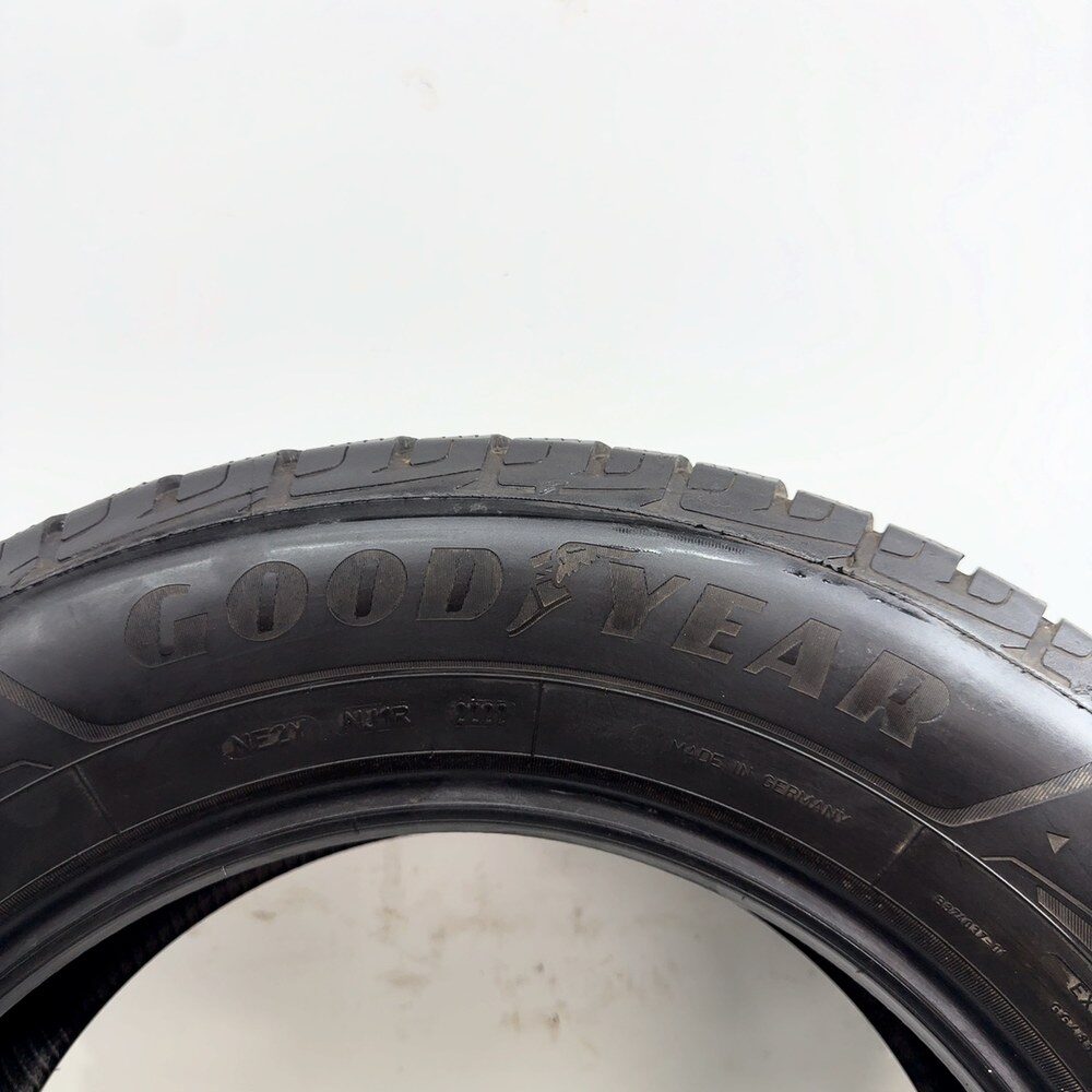 Gomme Usate 225 65 R17 106H XL Goodyear Ultragrip Performance+ SUV Invernali - immagine 8