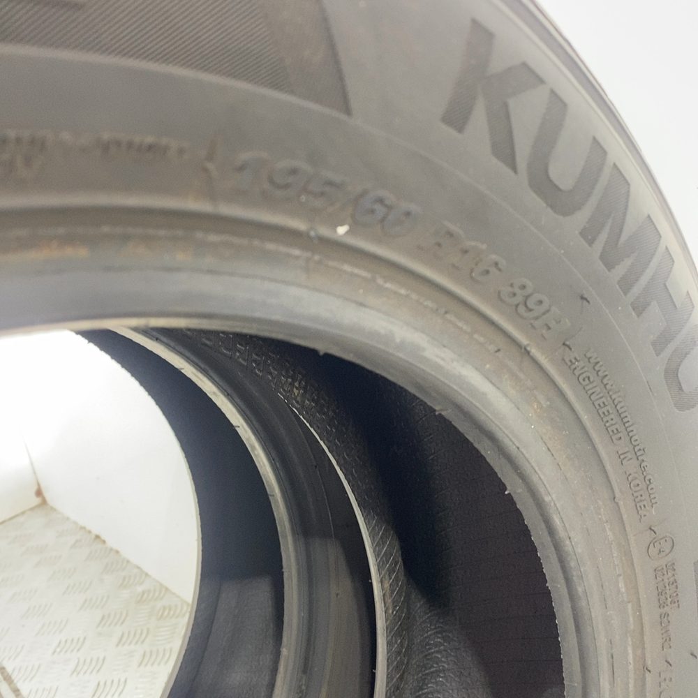 Gomme Usate 195 60 R16 89H Kumho Wintercraft WP52 98% Invernali - immagine 9