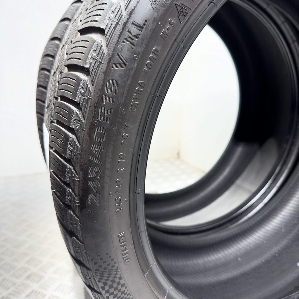 Gomme Usate 245 40 R19 98V XL Continental Wintercontact TS 860 S 77% Invernali - immagine 9