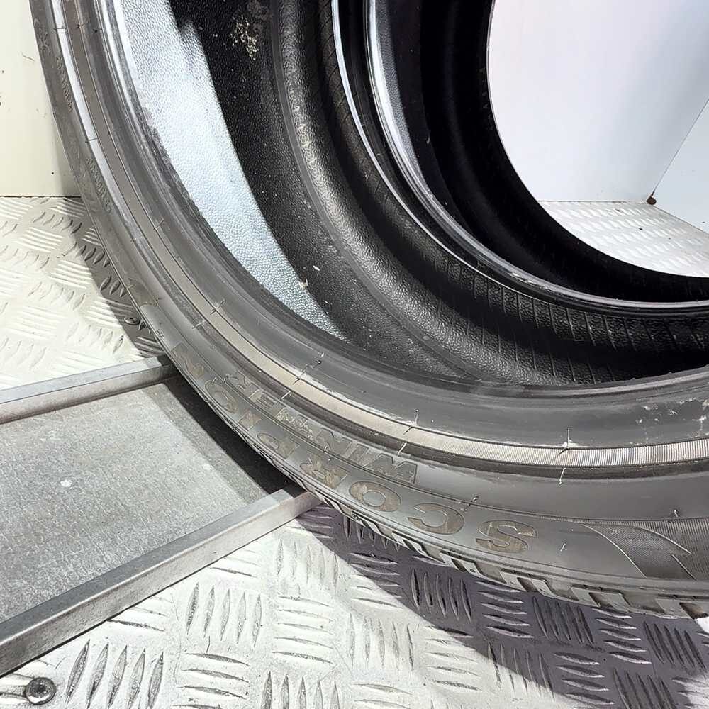 Gomme Usate 265 40 R21 105V Pirelli Scorpion Winter Invernali - immagine 9