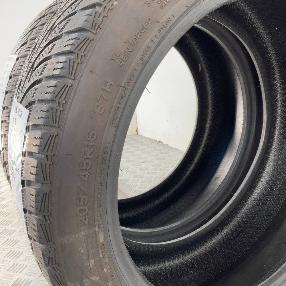 Gomme Usate 205 45 R16 XL 87H Nankang Winter Activa SV-3 Invernali - immagine 9