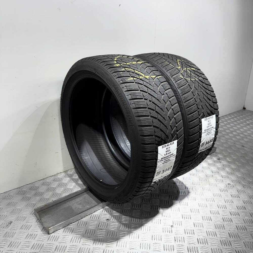 Gomme Usate 225 40 R18 92V XL Bridgestone Blizzak Driveguard LM005 Invernali - immagine 9