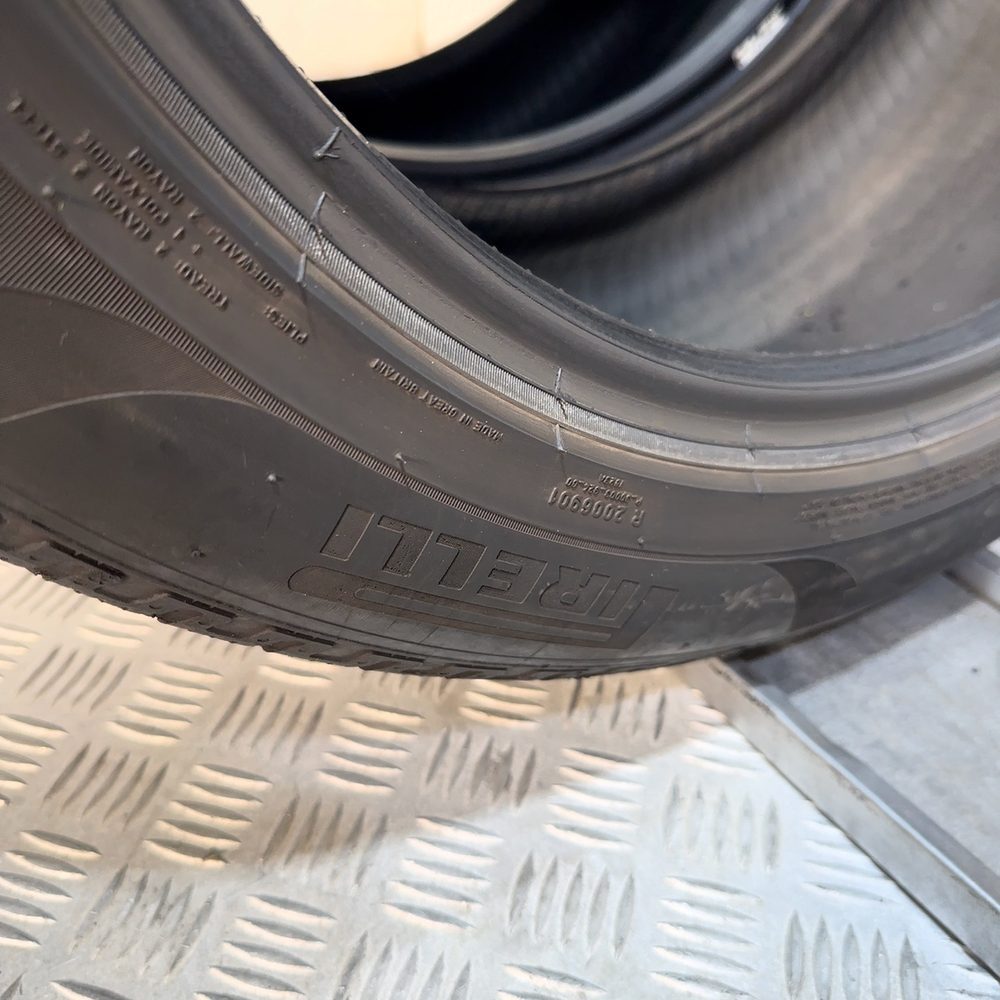 Gomme Usate 275 45 R21 110V Pirelli Scorpion Winter 74% Invernali - immagine 9
