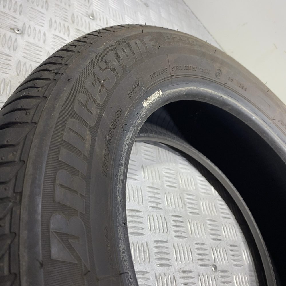 Gomme Usate 175 65 R15 84T Bridgestone B250 84% Estive - immagine 10