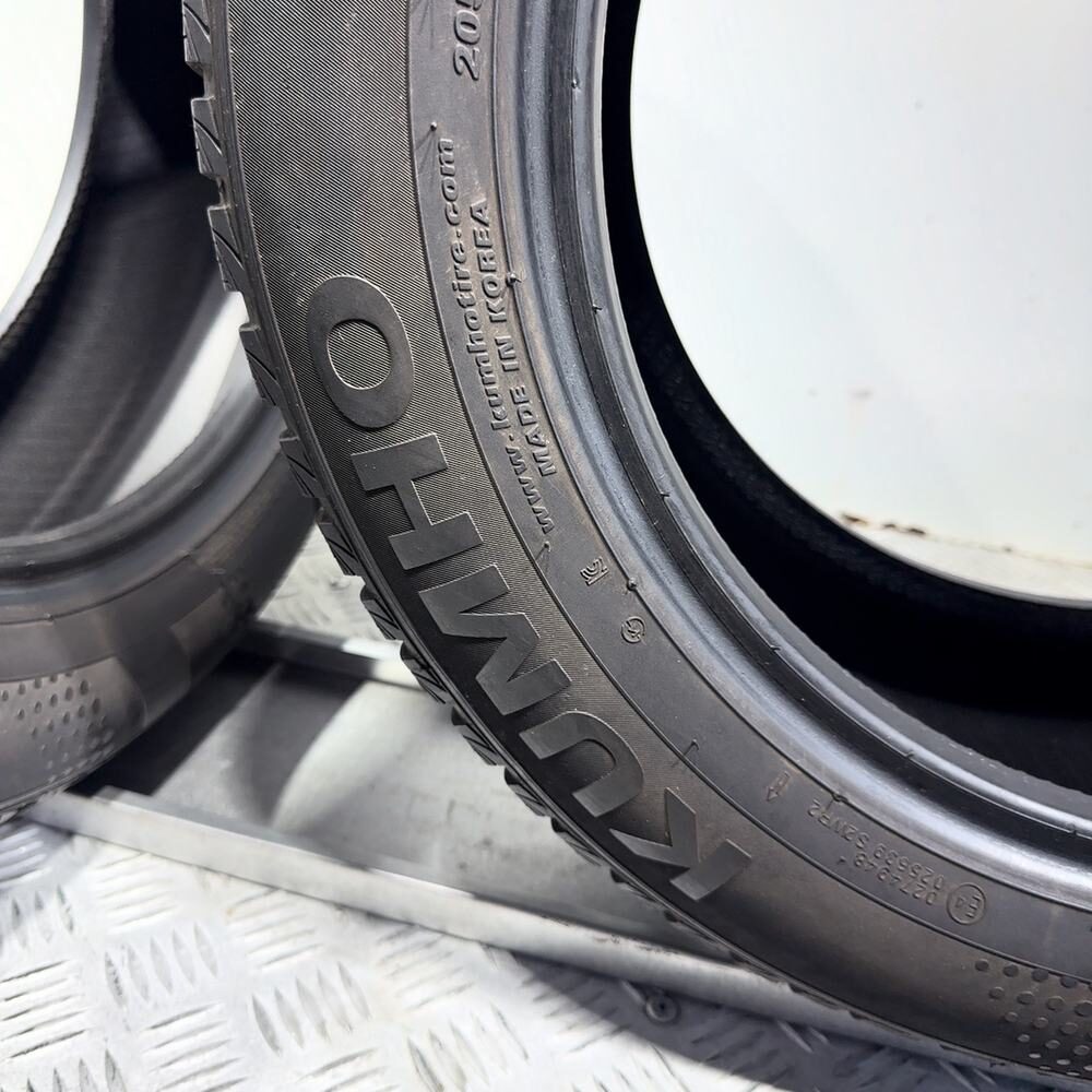 Gomme Usate 205 55 R16 91T Kumho Wintercraft WP51 Invernali - immagine 11