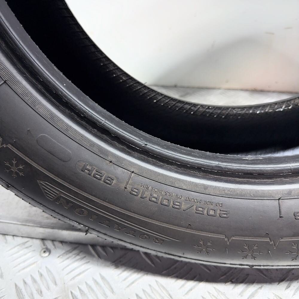 Gomme Usate 205 60 R16 92H Dunlop Winter Sport 5 73% Invernali - immagine 11