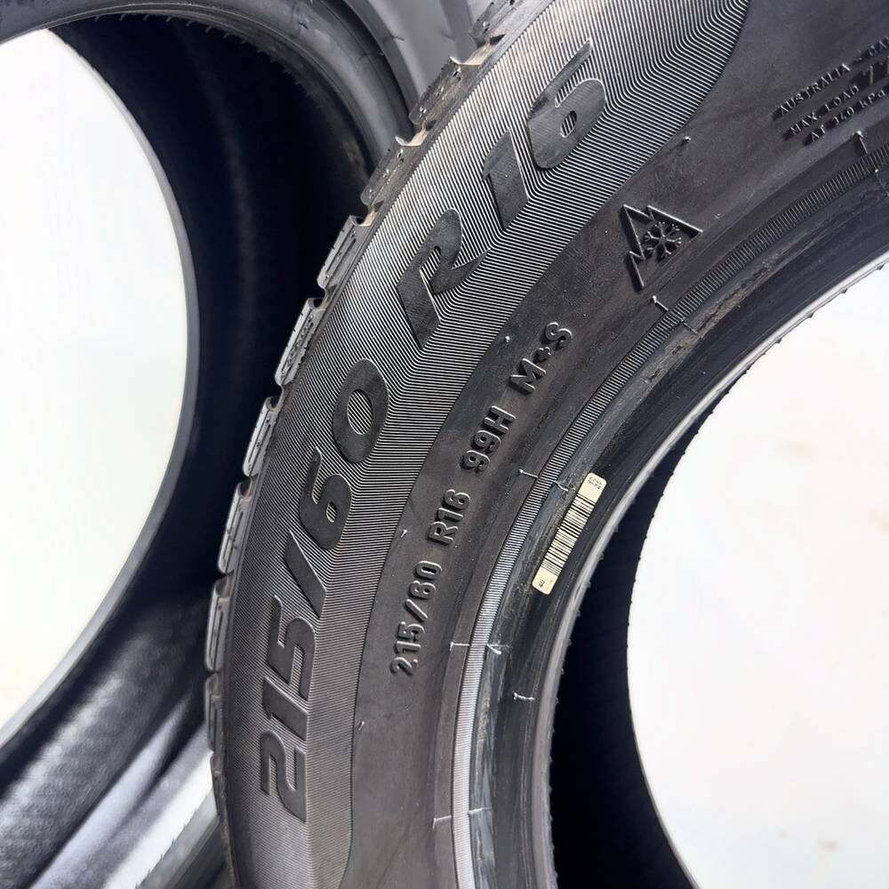 Gomme Usate 215 60 R16 99H XL Pirelli Winter Sottozero 3 Invernali - immagine 11