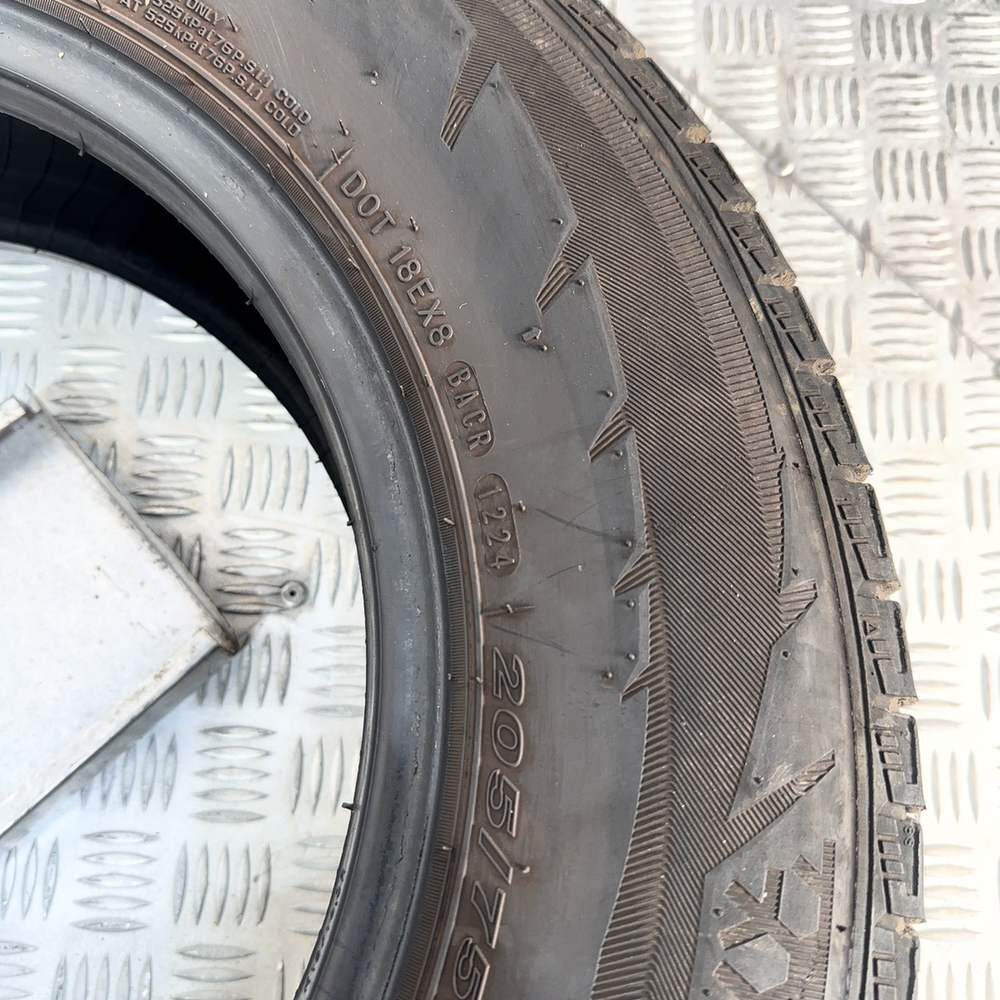 Gomme Usate 205 75 R16C 113/111R Nexen Winguard WT1 Invernali - immagine 11