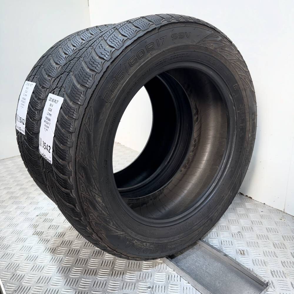 Gomme Usate 225 60 R17 99V Nokian WR SUV 3 74% 4 Stagioni - immagine 13