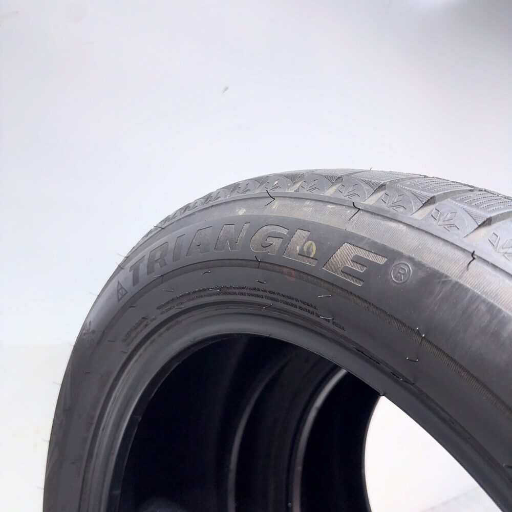Gomme Usate 265 50 R20 111V XL Triangle Snowlink Twt02 73% Invernali - immagine 15