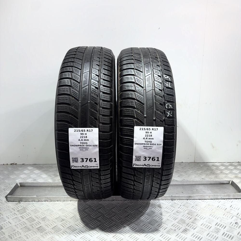 Gomme Usate 215 65 R17 99H Toyo Snowprox S954 SUV Invernali