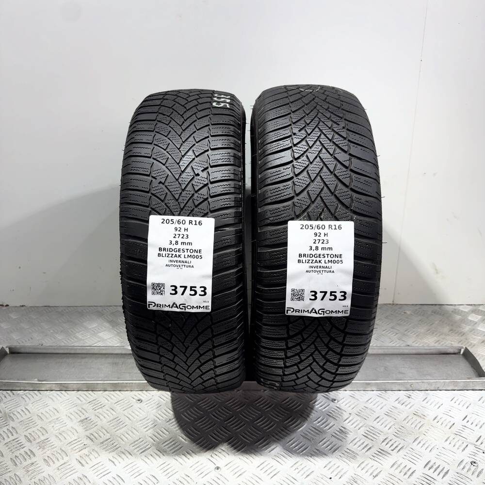 Gomme Usate 205 60 R16 92H Bridgestone Blizzak LM005 Invernali
