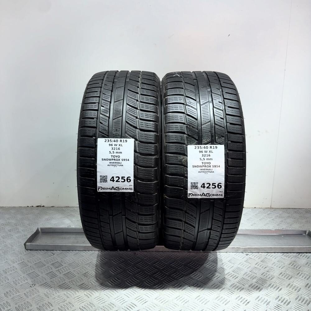 Gomme Usate 235 40 R19 96W XL Toyo Snowprox S954 79% Invernali