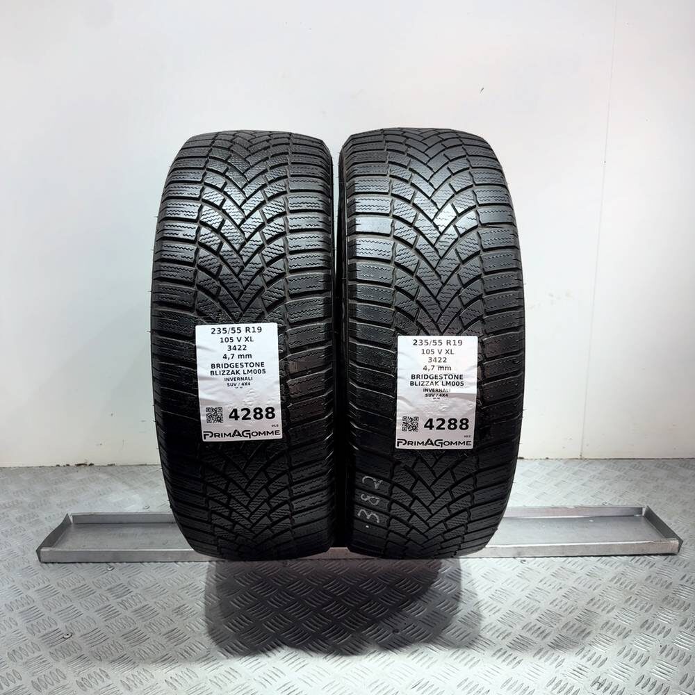 Gomme Usate 235 55 R19 105V XL Bridgestone Blizzak LM005 Invernali
