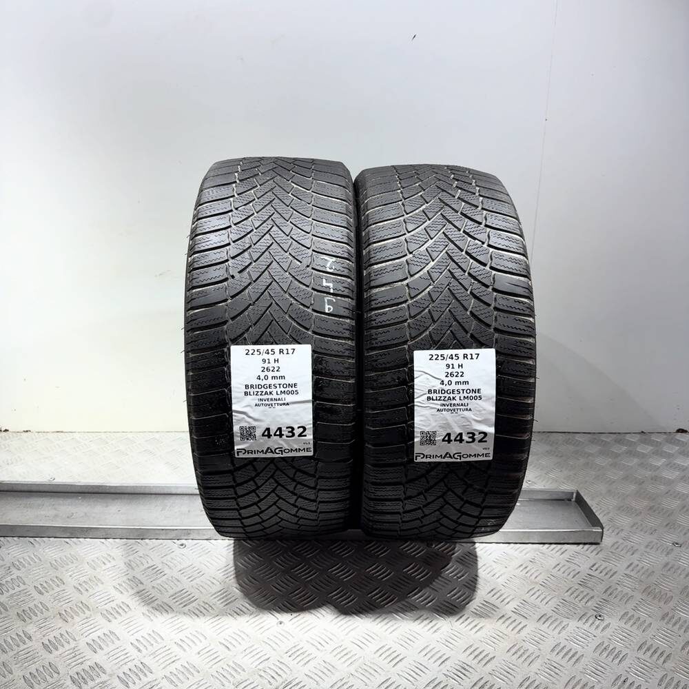 Gomme Usate 225 45 R17 91H Bridgestone Blizzak LM005 Invernali
