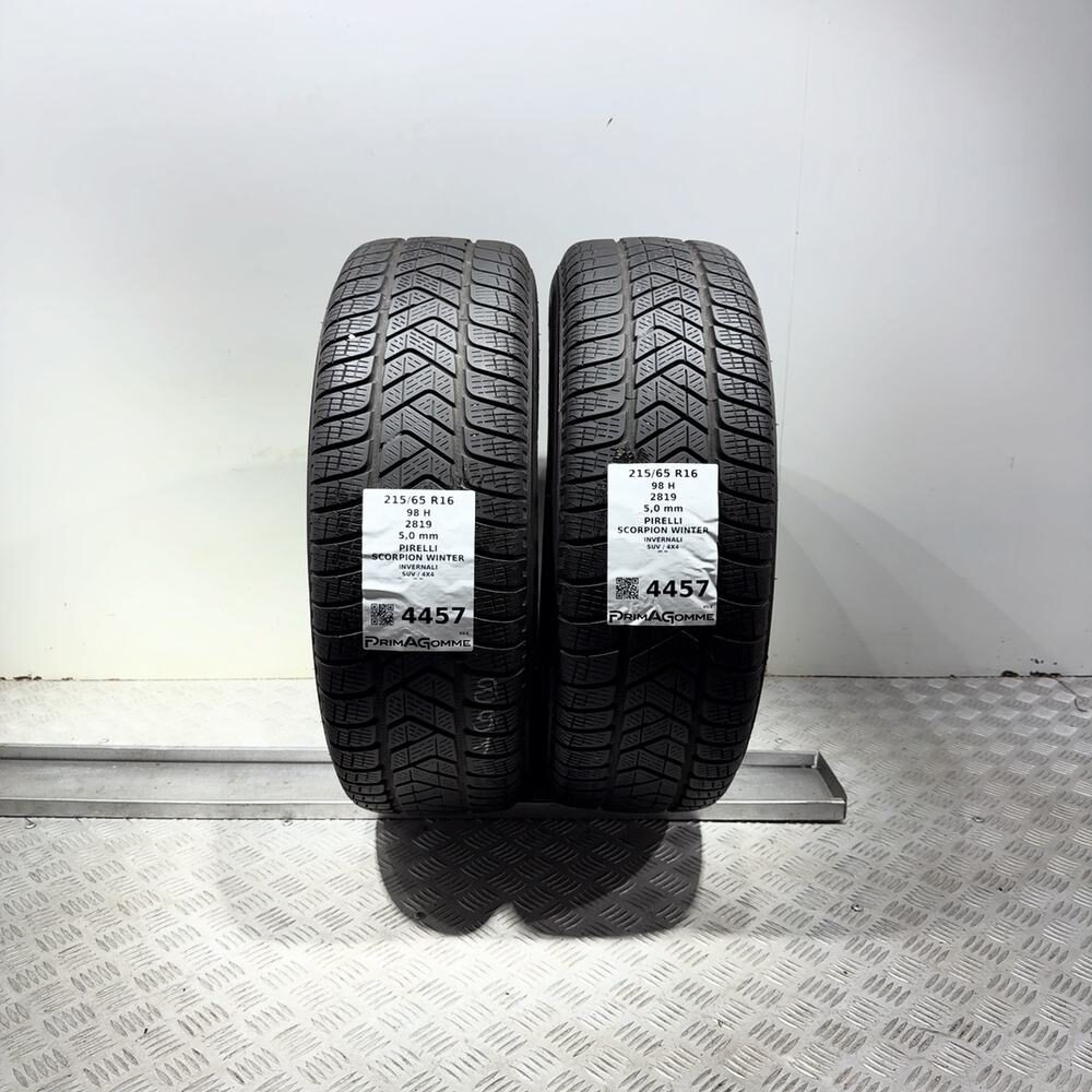 Gomme Usate 215 65 R16 98H Pirelli Scorpion Winter 71% Invernali