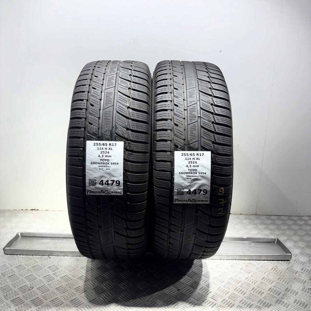 Gomme Usate 255 65 R17 114H XL Toyo Snowprox S954 Invernali