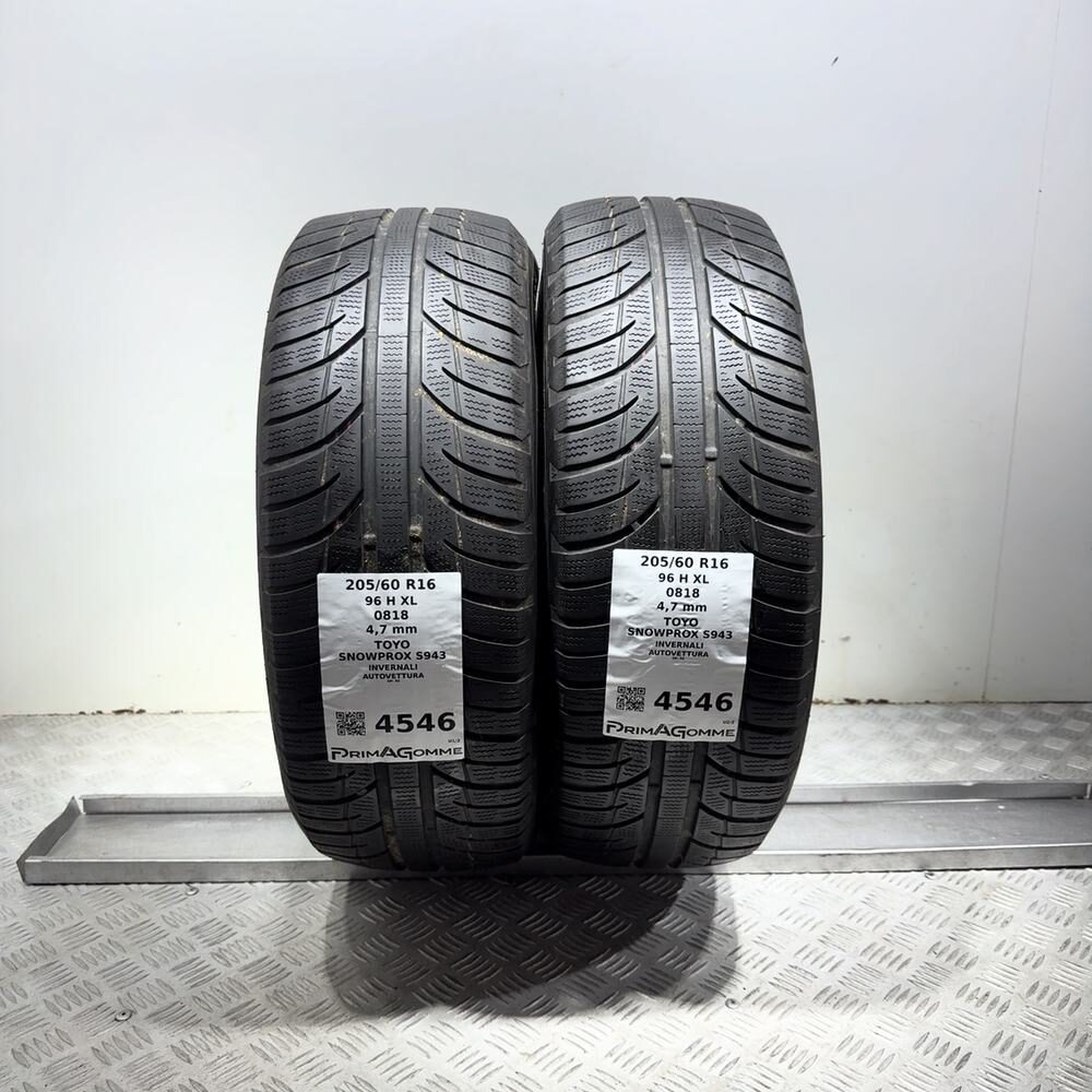Gomme Usate 205 60 R16 96H XL Toyo Snowprox S943 Invernali