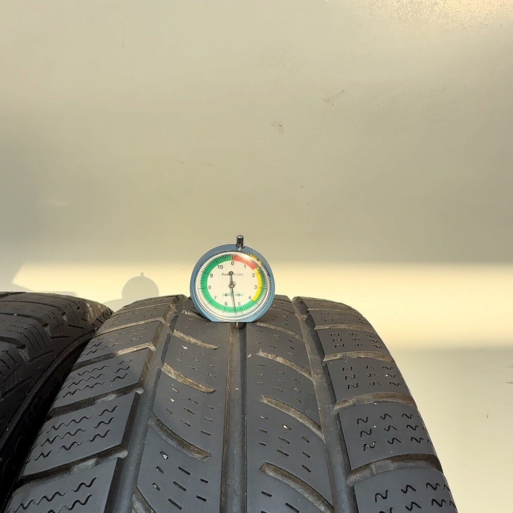 Gomme Usate 205 65 R16C 107/105T Continental Vancowinter 2 76% Invernali - immagine 2