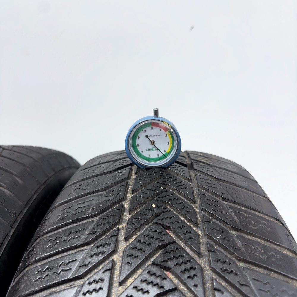 Gomme Usate 215 65 R16 98H Esa+ Tecar Supergrip Pro Invernali - immagine 2