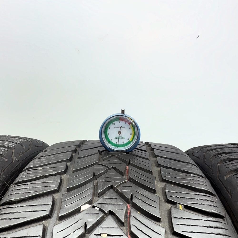 Gomme Usate 225 40 R18 92V XL Esa+ Tecar Super Grip 9 HP 83% Invernali - immagine 2