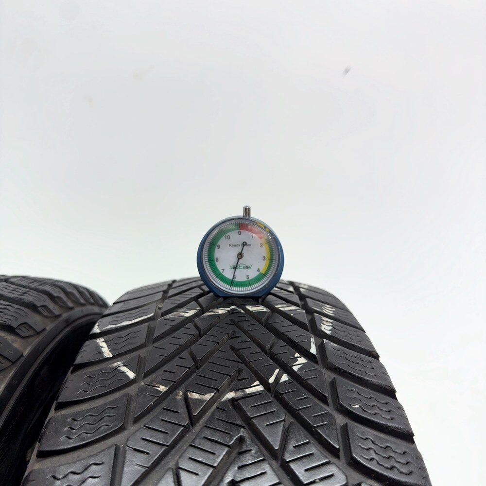 Gomme Usate 195 65 R15 91T Pirelli Cinturato Winter 86% Invernali - immagine 2