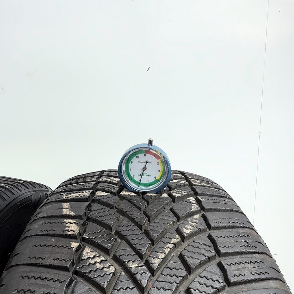 Gomme Usate 215 50 R19 95T Bridgestone Blizzak LM005 86% Invernali - immagine 2