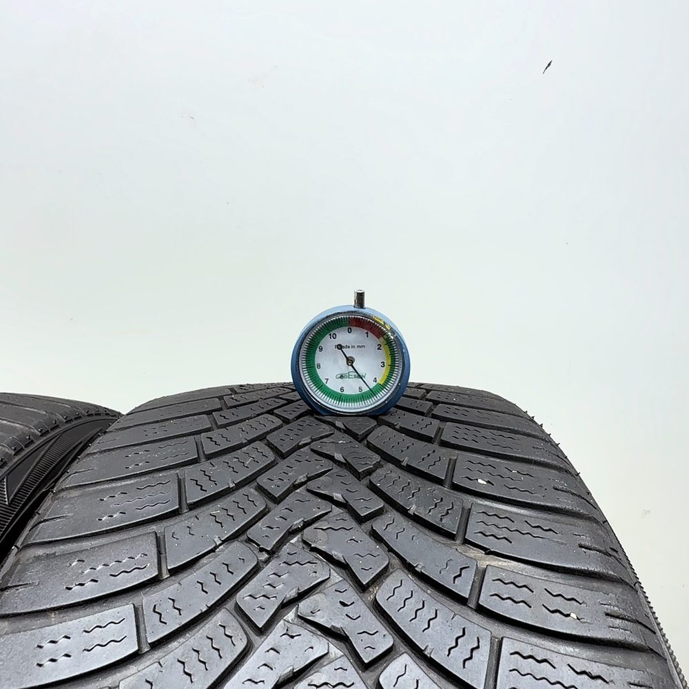 Gomme Usate 225 40 R18 92V Falken Eurowinter HS01 Invernali - immagine 2