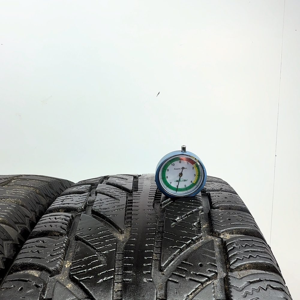 Gomme Usate 245 65 R17 107T Cooper Weather-Master Wsc 86% Invernali - immagine 2