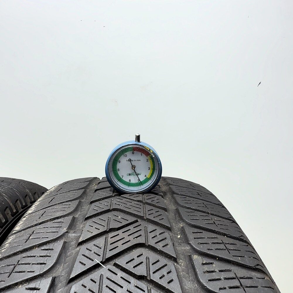 Gomme Usate 215 65 R17 99H Pirelli Scorpion Winter Invernali - immagine 2