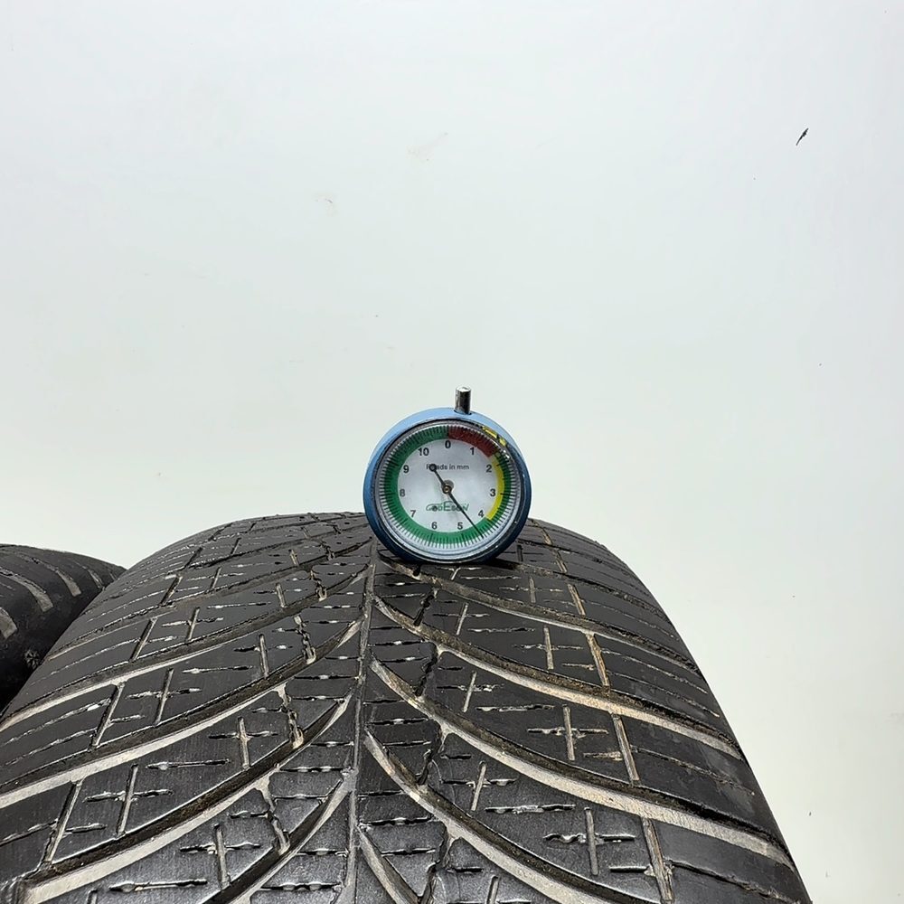 Gomme Usate 215 60 R17 100H XL Goodyear Vector 4Seasons Gen-3 4 Stagioni - immagine 2