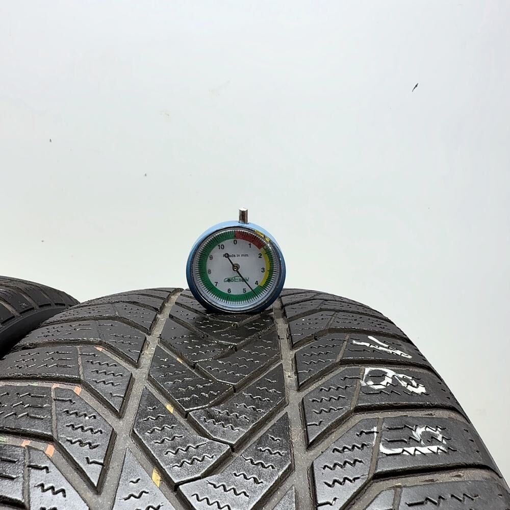 Gomme Usate 225 50 R17 98V XL Esa Tecar Supergrip Pro Invernali - immagine 2