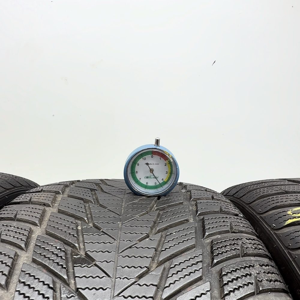 Gomme Usate 245 40 R19 98V XL Superia Bluewin Uhp2 Invernali - immagine 2