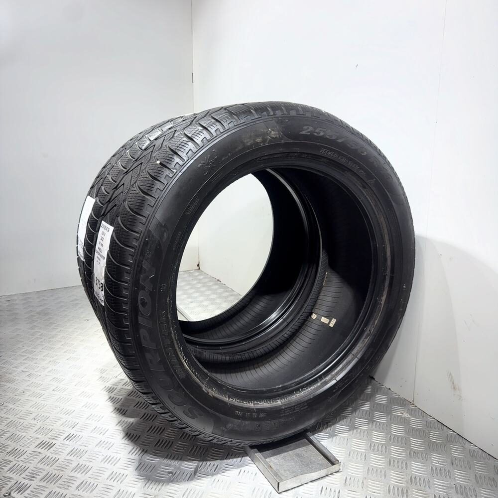 Gomme Usate 255 55 R19 103V Pirelli Scorpion Winter Invernali - immagine 4