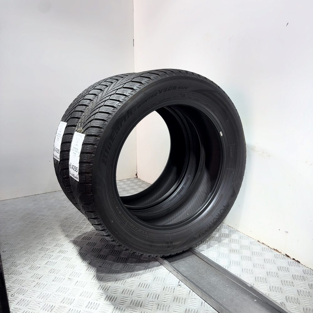 Gomme Usate 225 55 R18 102V XL Yokohama Blueearth Winter V906 Invernali - immagine 4