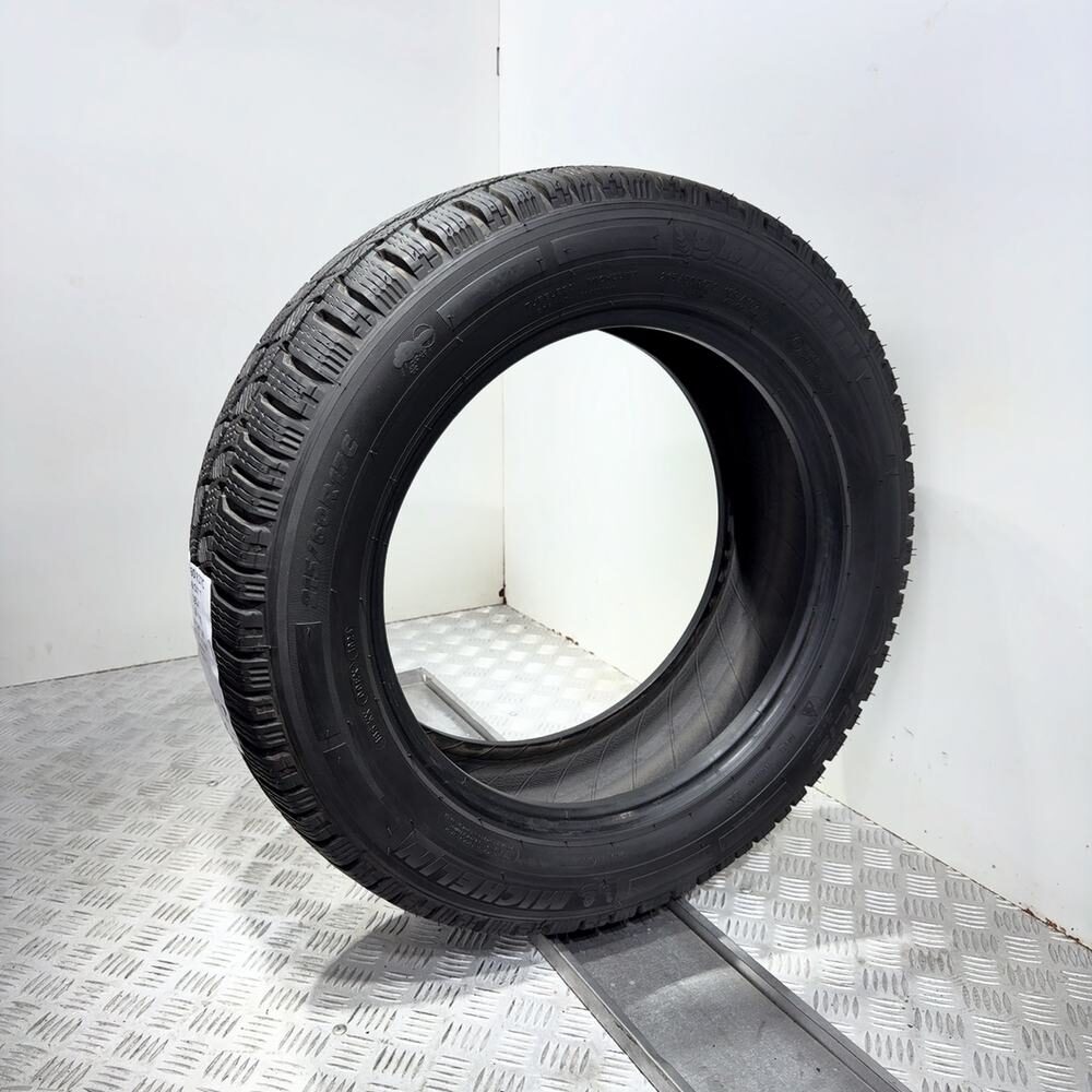 Gomma Usata 215 60 R17C 109/107T Michelin Agilis Alpin 98% Invernale - immagine 4