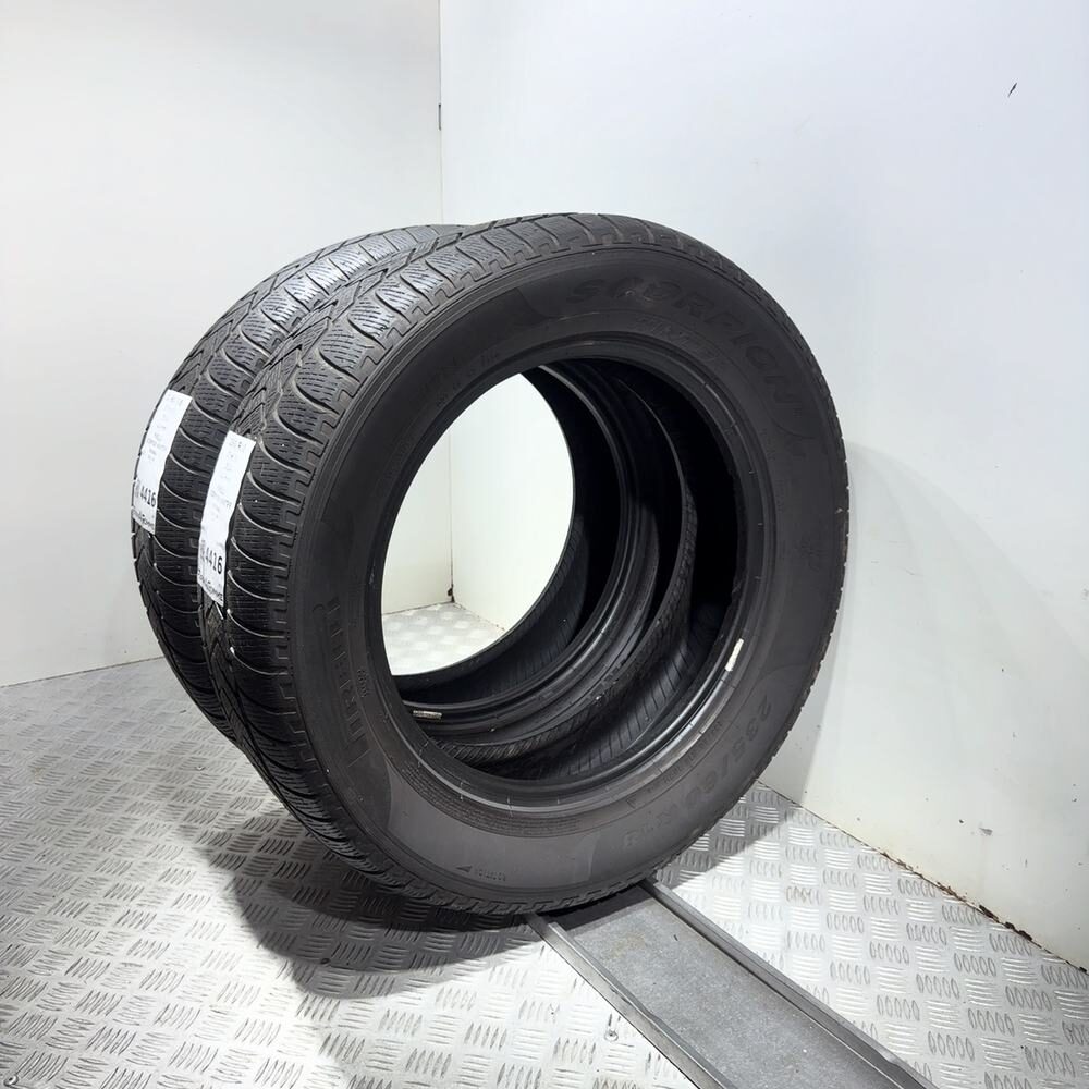 Gomme Usate 235 60 R18 107H XL Pirelli Scorpion Winter Invernali - immagine 4