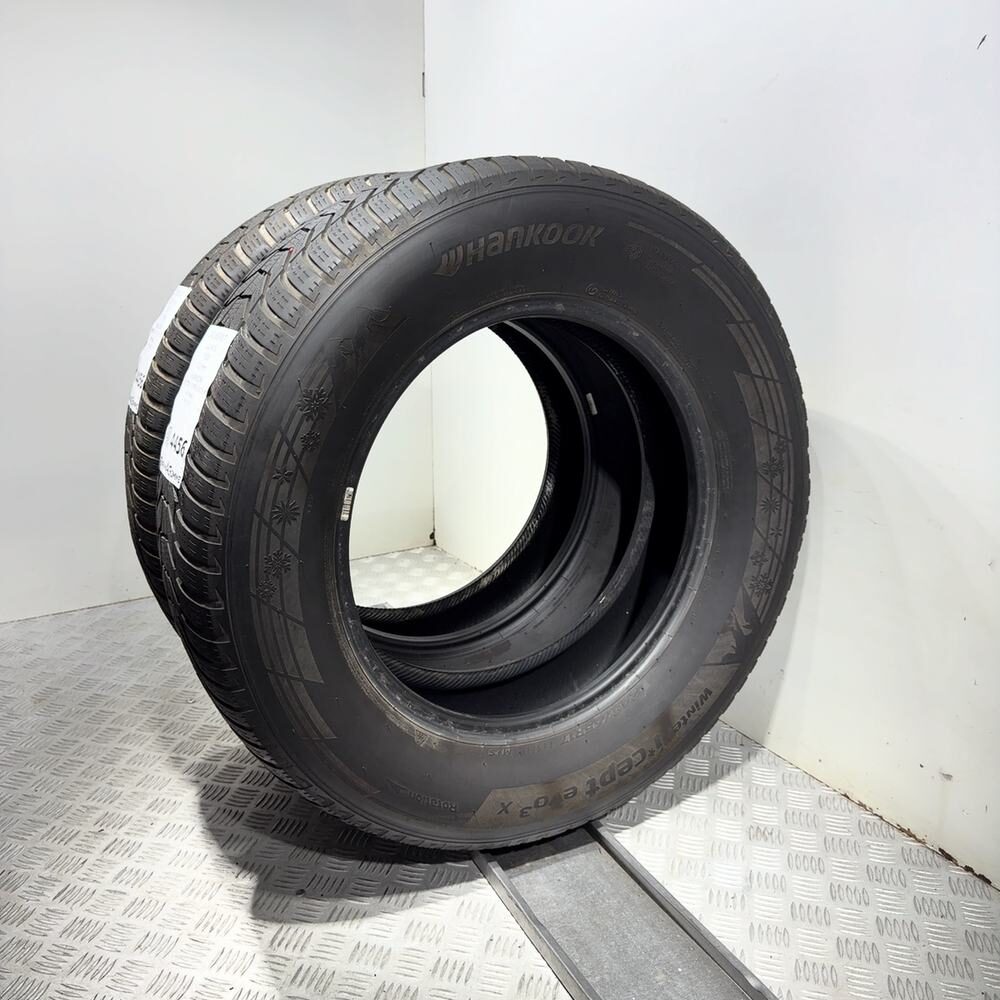Gomme Usate 245 65 R17 111H XL Hankook Winter I*Cept Evo3 X 74% Invernali - immagine 4