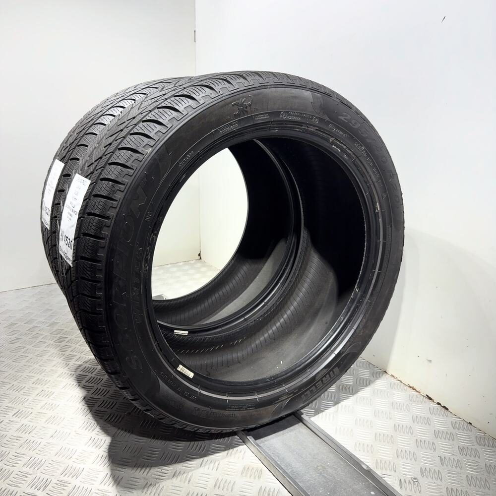 Gomme Usate 295 40 R20 106V Pirelli Scorpion Winter Invernali - immagine 4