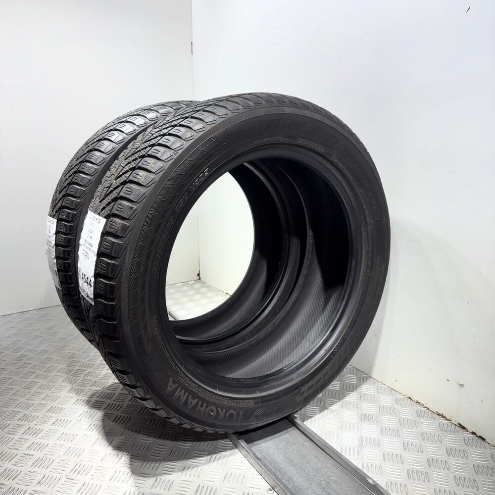 Gomme Usate 215 55 R18 95V Yokohama Bluearth Winter V905 98% Invernali - immagine 4